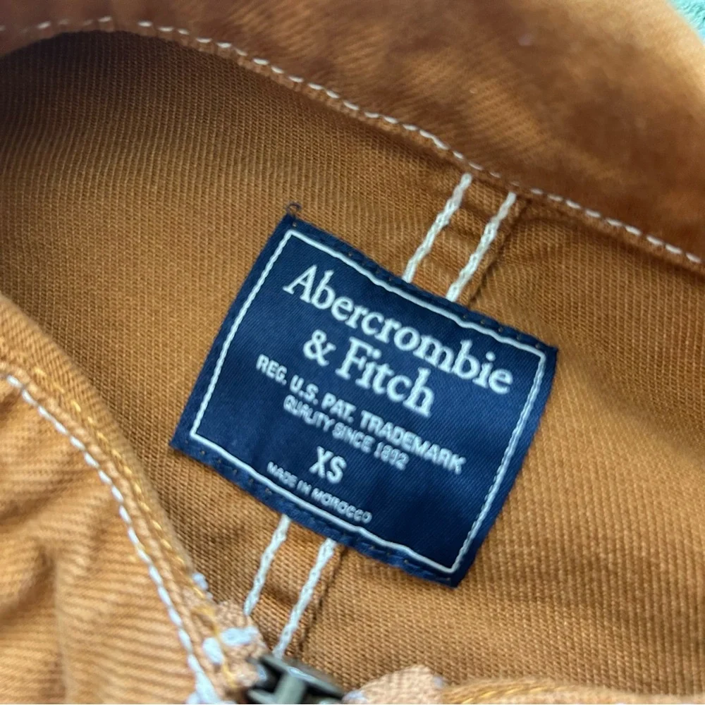 Abercrombie & Fitch utility jumpsuit in rust/brown - Picture 7 of 12